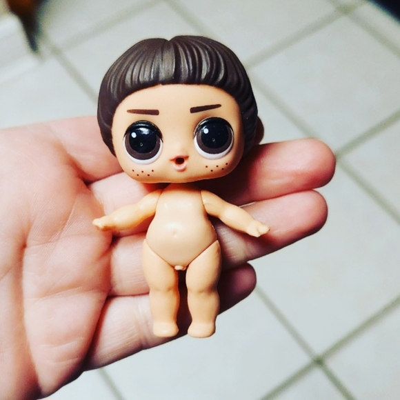 MGA LOL Surprise Dolls Boys Series 2 Mod Boi (#2) - Picture 1 of 4